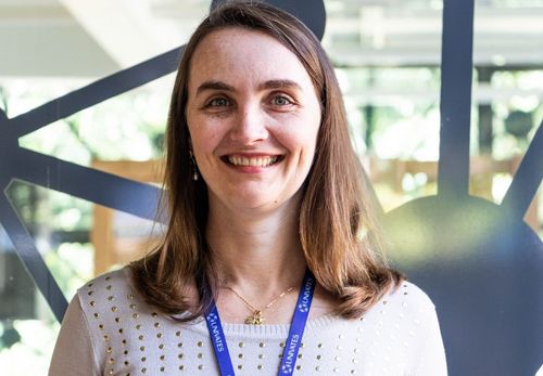 Professora da Univates pesquisa aplica��o das normas internacionais de contabilidade