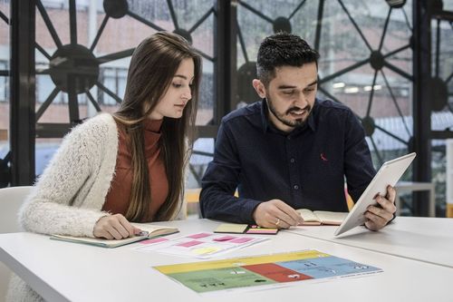 Univates oferece 15 cursos de p�s-gradua��o na �rea de Gest�o e Neg�cios