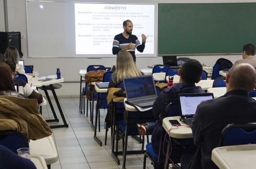 Mestrados e doutorados movimentam o campus com sotaques de todo o Brasil