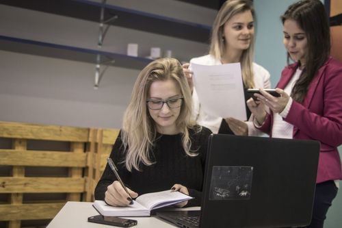 Univates recebe inscri��es em 15 cursos de especializa��o