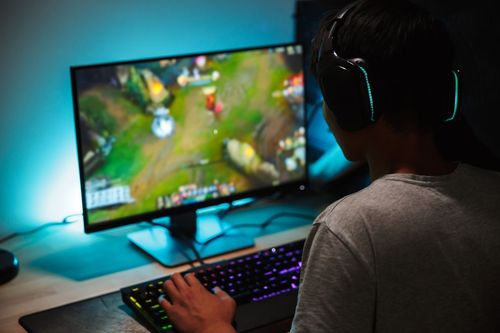 Pesquisa de estudante/diplomado da Univates analisa v�nculos de amizade a partir de jogos on-line