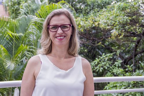 Professora da Univates � convidada de podcast para falar sobre est�mulo � atua��o de meninas nas ci�ncias exatas e na tecnologia