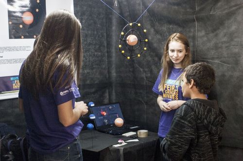 Pesquisadoras da Univates analisam a Astronomia como escolha de tema para projetos apresentados em feiras de ci�ncias