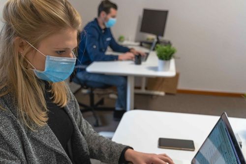 Diplomada pela Univates analisa impacto causado pela pandemia de coronav�rus nas micro e pequenas empresas de Ven�ncio Aires/RS