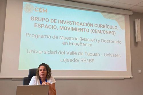 Docente representa Univates em evento na Pol�nia