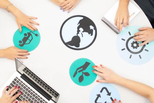 Educa��o e comunica��o como estrat�gia de resili�ncia frente a eventos clim�ticos
