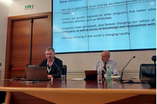 Professor Rog�rio Jos� Schuck da Univates participa de Congresso Mundial de Filosofia em Roma e Encontro do CeNic