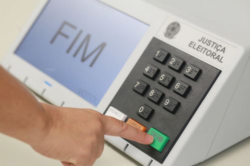 Elei��es municipais brasileiras e a confus�o das siglas partid�rias