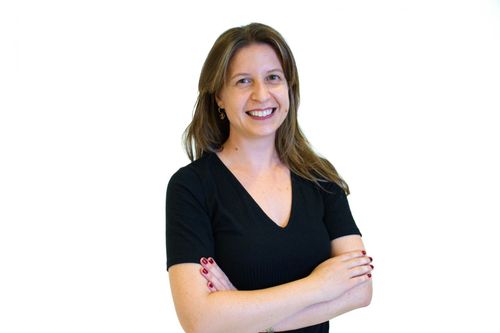 Professora da Univates realiza interc�mbio de pesquisa em Portugal com foco em biotecnologia alimentar e ambiental