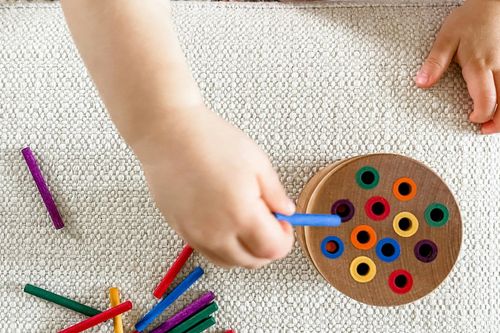 Princ�pios montessorianos em a��o: pesquisa analisa como uma escola do RS transforma autonomia infantil em pr�tica pedag�gica